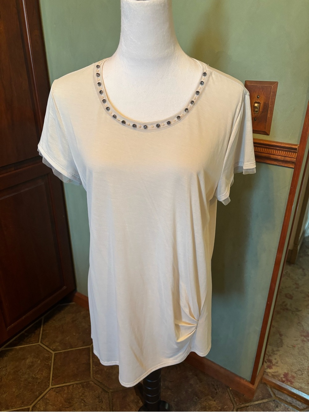Simply Vera Wang Women's Embellished Crewneck Short Sleeve Top - Whitish